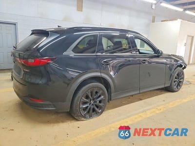 Trzecie zdjęcie samochodu z tyłu: 2025 MAZDA CX-90 PREMIUM SPORT VIN:JM3KKCHD2S1222958 - miniatura