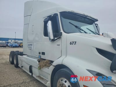 Zdjęcie 9 z 10 samochodu: 2020 VOLVO VNR VIN:4V4WC9EH1LN219288 - miniatura