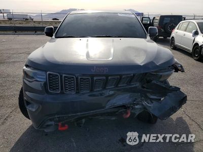 Piąte zdjęcie samochodu w środku: 2017 JEEP GRAND CHEROKEE TRAILHAWK VIN:1C4RJFLG6HC847504 - miniatura