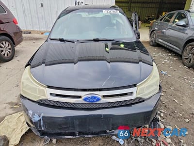 Piąte zdjęcie samochodu w środku: 2010 FORD FOCUS SE VIN:1FAHP3FNXAW278721 - miniatura