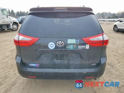 Zdjęcie 6 z 12 samochodu: 2017 TOYOTA SIENNA XLE PREMIUM 8-PASSENGER VIN:5TDYZ3DC1HS812513 - miniatura