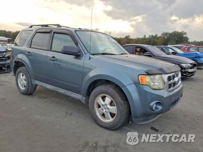 Czwarte zdjęcie samochodu z boku: 2012 FORD ESCAPE XLT VIN:1FMCU0D78CKB59877 - miniatura
