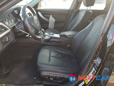 Zdjęcie 7 z 12 samochodu: 2014 BMW 320 I VIN:WBA3B1C54EP679299 - miniatura