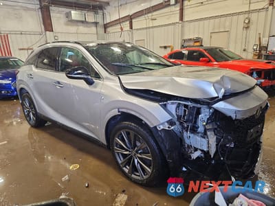 Czwarte zdjęcie samochodu z boku: 2023 LEXUS RX 350 F SPORT HANDLING VIN:2T2BAMCA5PC009368 - miniatura