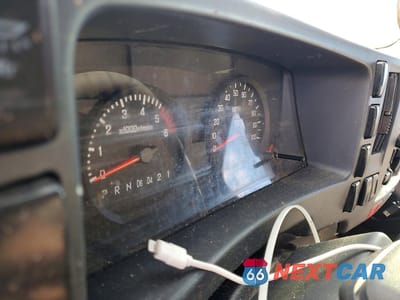 Zdjęcie 9 z 11 samochodu: 2022 ISUZU NPR HD VIN:54DC4W1DXNS203247 - miniatura