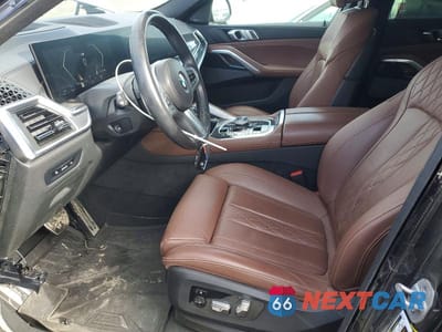 Zdjęcie 7 z 14 samochodu: 2024 BMW X6 XDRIVE40I VIN:5UX33EX08R9T65475 - miniatura