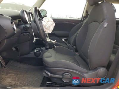 Zdjęcie 7 z 11 samochodu: 2013 MINI COOPER S VIN:WMWSV3C50DT475880 - miniatura