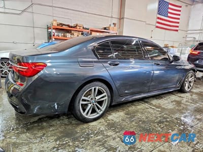 Trzecie zdjęcie samochodu z tyłu: 2017 BMW 750 XI VIN:WBA7F2C56HG422631 - miniatura