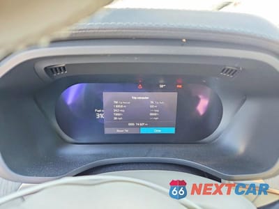 Zdjęcie 9 z 12 samochodu: 2022 VOLVO XC60 B5 INSCRIPTION VIN:YV4L12DL2N1945444 - miniatura