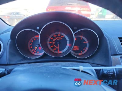 Zdjęcie 9 z 12 samochodu: 2008 MAZDA 3 HATCHBACK VIN:JM1BK343281791162 - miniatura