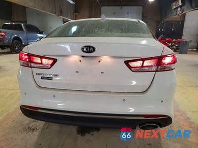 Zdjęcie 6 z 12 samochodu: 2016 KIA OPTIMA LX VIN:5XXGT4L39GG065263 - miniatura