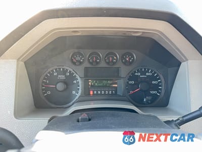 Zdjęcie 8 z 11 samochodu: 2008 FORD F450 SUPER DUTY VIN:1FDXF46R58ED87116 - miniatura