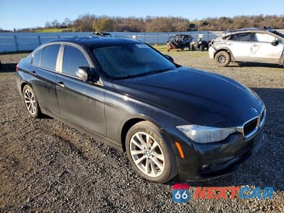 Czwarte zdjęcie samochodu z boku: 2017 BMW 320 I VIN:WBA8A9C31HK864806 - miniatura