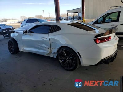 Drugie zdjęcie samochodu z przodu: 2016 CHEVROLET CAMARO LT VIN:1G1FB1RS2G0132212 - miniatura