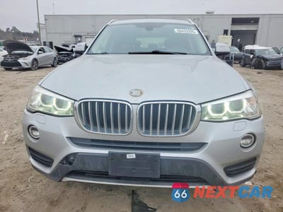 Piąte zdjęcie samochodu w środku: 2017 BMW X3 XDRIVE28I VIN:5UXWX9C34H0W71200 - miniatura