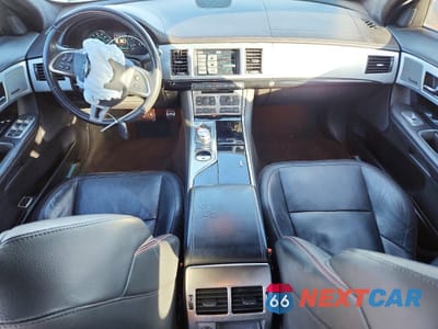 Zdjęcie 8 z 13 samochodu: 2015 JAGUAR XF 3.0 SPORT AWD VIN:SAJWJ0FF6F8U81600 - miniatura