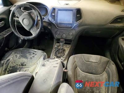 Zdjęcie 8 z 12 samochodu: 2019 JEEP CHEROKEE LIMITED VIN:1C4PJMDX8KD369825 - miniatura