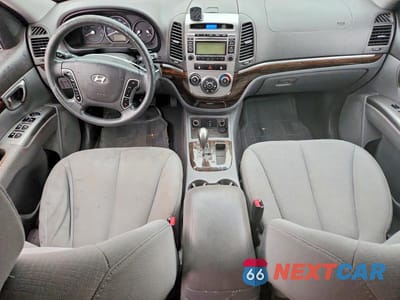 Zdjęcie 8 z 12 samochodu: 2010 HYUNDAI SANTA FE GLS VIN:5NMSGDAB4AH363592 - miniatura