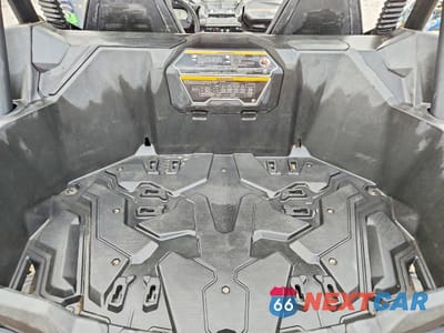 Zdjęcie 6 z 11 samochodu: 2021 CAN-AM MAVERICK SPORT X XC VIN:3JB1VAX48MK000687 - miniatura