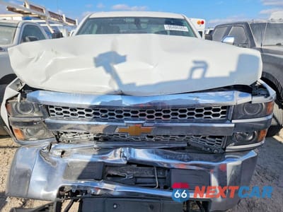 Piąte zdjęcie samochodu w środku: 2019 CHEVROLET SILVERADO C2500 HEAVY DUTY VIN:2GC2CREG9K1166163 - miniatura