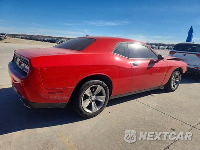 Trzecie zdjęcie samochodu z tyłu: 2016 DODGE CHALLENGER SXT VIN:2C3CDZAG7GH200806 - miniatura