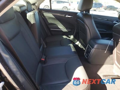 Zdjęcie 10 z 11 samochodu: 2023 CHRYSLER 300 TOURING L VIN:2C3CCADG6PH677260 - miniatura