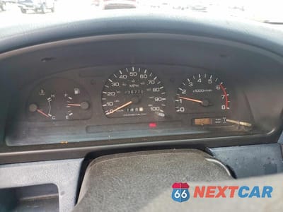 Zdjęcie 9 z 11 samochodu: 1994 NISSAN TRUCK E/XE VIN:1N6SD11S2SC369539 - miniatura