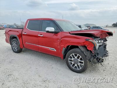Czwarte zdjęcie samochodu z boku: 2022 TOYOTA TUNDRA VIN:5TFMC5AB8NX001286 - miniatura