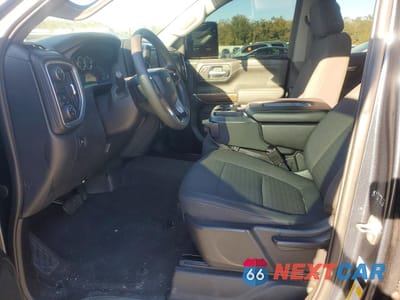 Zdjęcie 7 z 12 samochodu: 2020 CHEVROLET SILVERADO C1500 LT VIN:1GCRWCED2LZ155233 - miniatura
