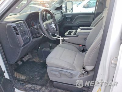 Zdjęcie 7 z 14 samochodu: 2016 GMC SIERRA K2500 HEAVY DUTY VIN:1GT22REG7GZ137617 - miniatura