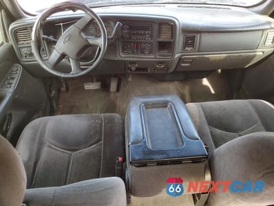 Zdjęcie 8 z 12 samochodu: 2005 CHEVROLET SILVERADO K1500 VIN:2GCEK13T651378931 - miniatura