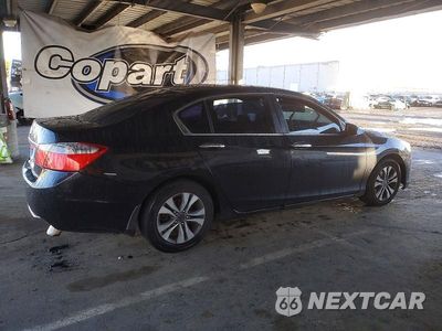 Trzecie zdjęcie samochodu z tyłu: 2013 HONDA ACCORD LX VIN:1HGCR2F33DA242556 - miniatura