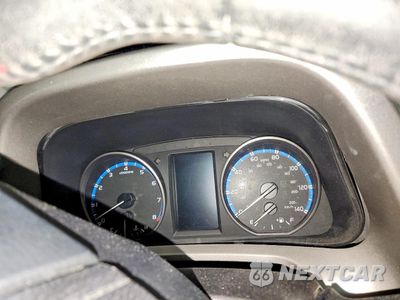 Zdjęcie 9 z 14 samochodu: 2017 TOYOTA RAV4 XLE VIN:2T3WFREV1HW345319 - miniatura