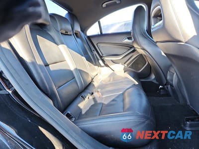 Zdjęcie 10 z 11 samochodu: 2014 MERCEDES-BENZ CLA 250 VIN:WDDSJ4EBXEN044501 - miniatura