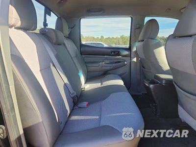 Zdjęcie 10 z 14 samochodu: 2015 TOYOTA TACOMA DOUBLE CAB VIN:3TMLU4EN0FM193754 - miniatura