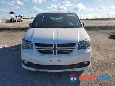 Piąte zdjęcie samochodu w środku: 2019 DODGE GRAND CARAVAN GT VIN:2C4RDGEG5KR737150 - miniatura