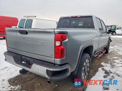 Trzecie zdjęcie samochodu z tyłu: 2024 CHEVROLET SILVERADO K2500 HEAVY DUTY LT VIN:2GC4YNE70R1187139 - miniatura