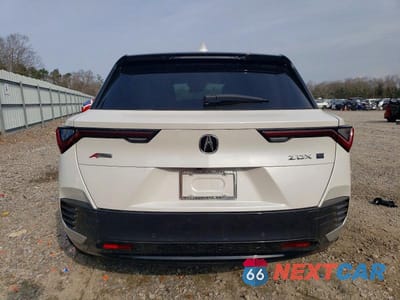 Zdjęcie 6 z 13 samochodu: 2024 ACURA ZDX A-SPEC VIN:4W5KHMRK2RZ514425 - miniatura