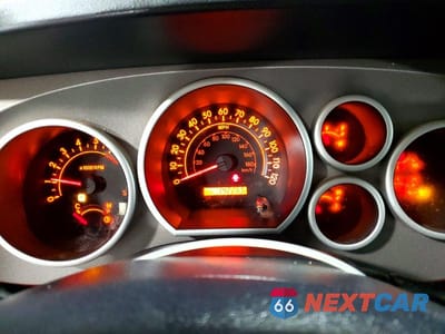 Zdjęcie 9 z 11 samochodu: 2011 TOYOTA TUNDRA GRADE VIN:5TFUW5F19BX190033 - miniatura