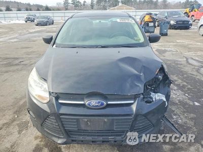 Piąte zdjęcie samochodu w środku: 2014 FORD FOCUS S VIN:1FADP3E20EL366058 - miniatura