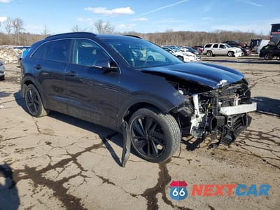 Czwarte zdjęcie samochodu z boku: 2018 KIA NIRO EX VIN:KNDCC3LCXJ5140119 - miniatura