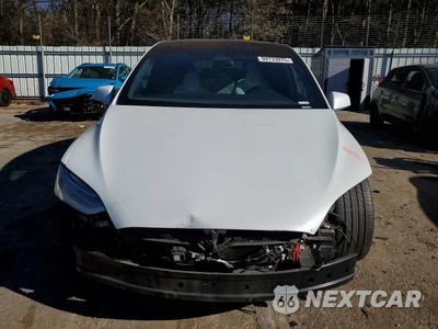 Piąte zdjęcie samochodu w środku: 2018 TESLA MODEL X VIN:5YJXCDE24JF117770 - miniatura