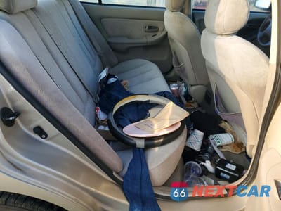 Zdjęcie 10 z 13 samochodu: 2005 HYUNDAI ELANTRA GLS VIN:KMHDN46D35U010313 - miniatura