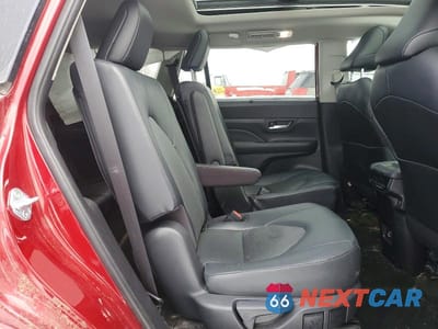 Zdjęcie 11 z 12 samochodu: 2024 TOYOTA GRAND HIGHLANDER XLE VIN:5TDAAAB55RS037720 - miniatura