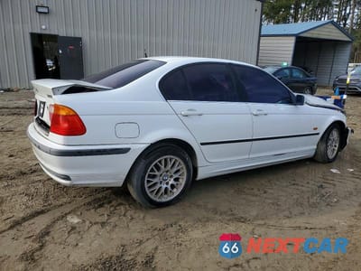 Trzecie zdjęcie samochodu z tyłu: 2000 BMW 328 I VIN:WBAAM5349YJR61672 - miniatura