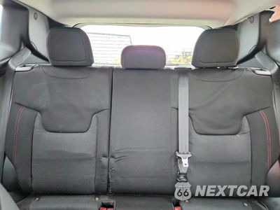 Zdjęcie 10 z 13 samochodu: 2017 JEEP RENEGADE TRAILHAWK VIN:ZACCJBCB4HPE89897 - miniatura