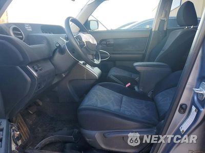 Zdjęcie 7 z 11 samochodu: 2012 TOYOTA SCION XB VIN:JTLZE4FE8C1143462 - miniatura