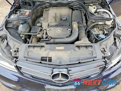 Zdjęcie 11 z 12 samochodu: 2012 MERCEDES-BENZ C 250 VIN:WDDGJ4HB4CF925137 - miniatura
