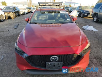 Piąte zdjęcie samochodu w środku: 2019 MAZDA 3 PREMIUM VIN:JM1BPANM1K1139234 - miniatura