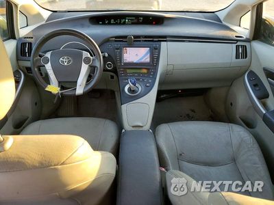 Zdjęcie 8 z 11 samochodu: 2011 TOYOTA PRIUS VIN:JTDKN3DU1B0252397 - miniatura